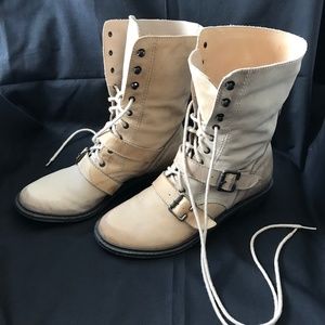 Trouvé boots